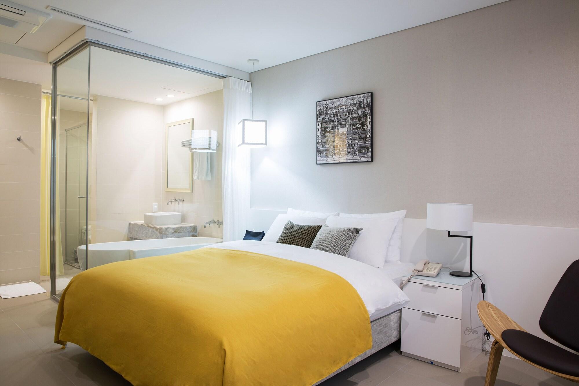 Hotel Mate Bundang Соннам Экстерьер фото