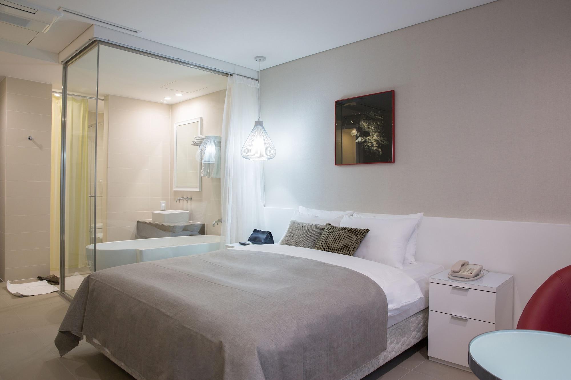 Hotel Mate Bundang Соннам Экстерьер фото