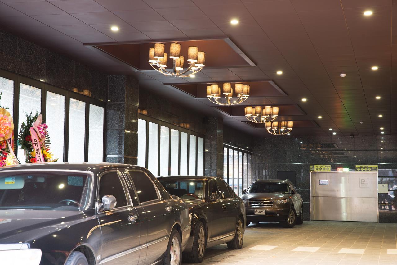 Hotel Mate Bundang Соннам Экстерьер фото